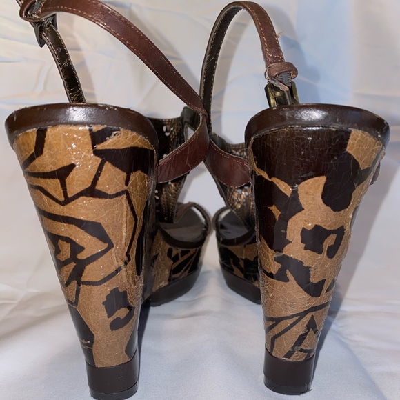 Carlos Santana Wedges Size 8 - Picture 2 of 3